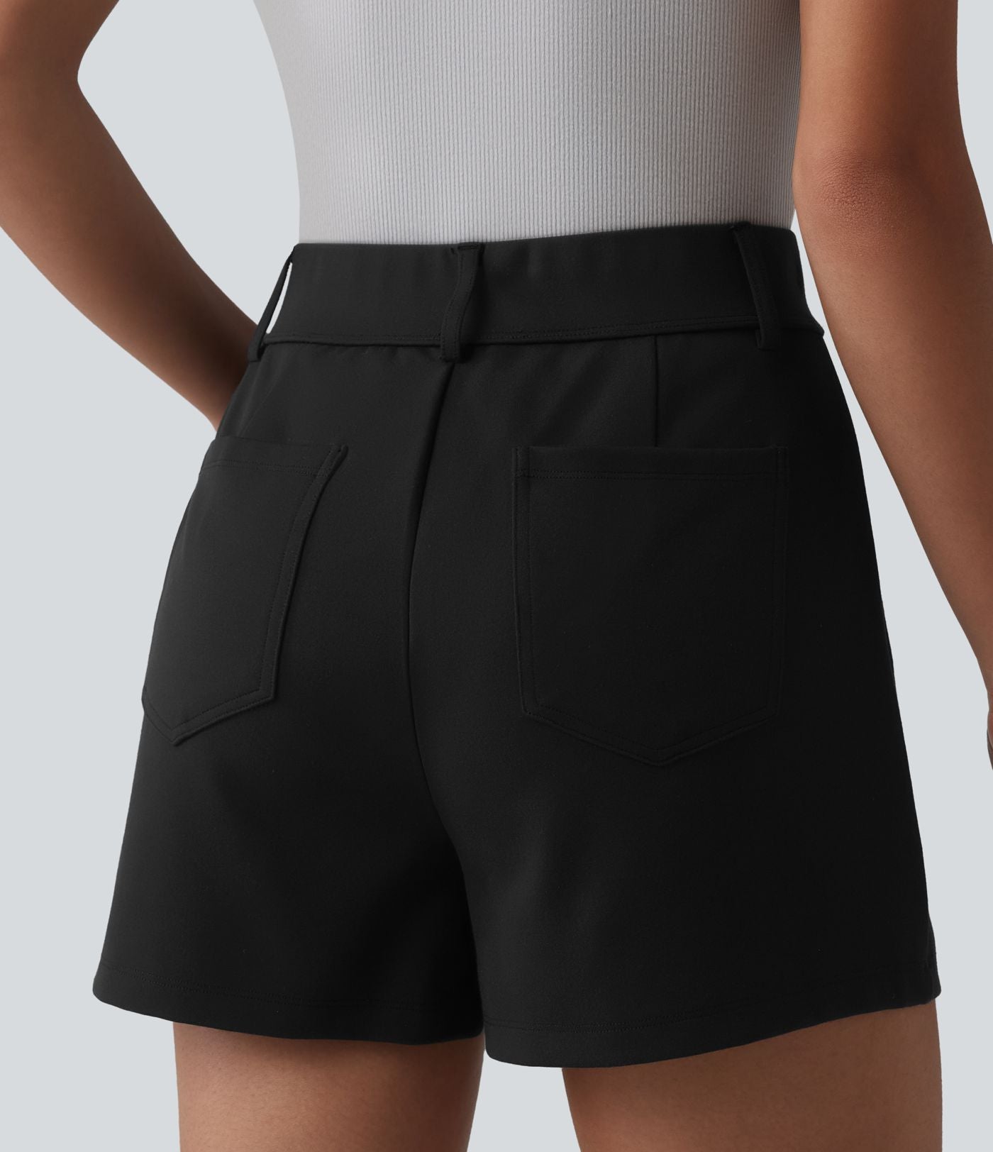 Short tailleur taille haute avec poches