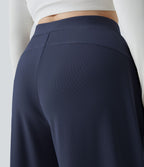 Pantalon de travail grande taille Halara Flex™ à taille haute sculptante et amincissante, poches latérales, jambes larges et tissu micro-gaufré