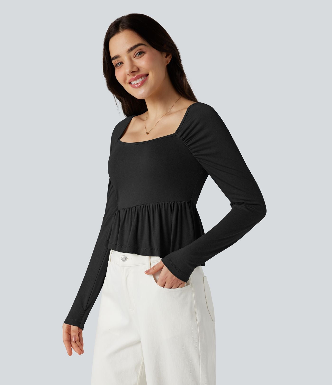 T-shirt décolleté carré à manches longues avec ourlet à volants
