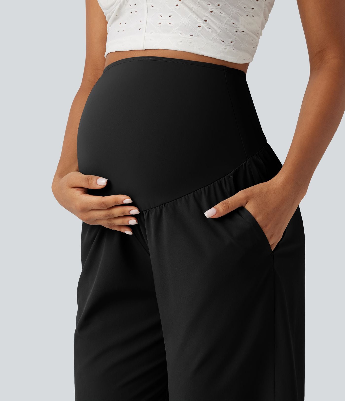 Pantalon corsaire de grossesse super taille haute en Breezeful™ à ourlet incurvé et séchage rapide avec poches