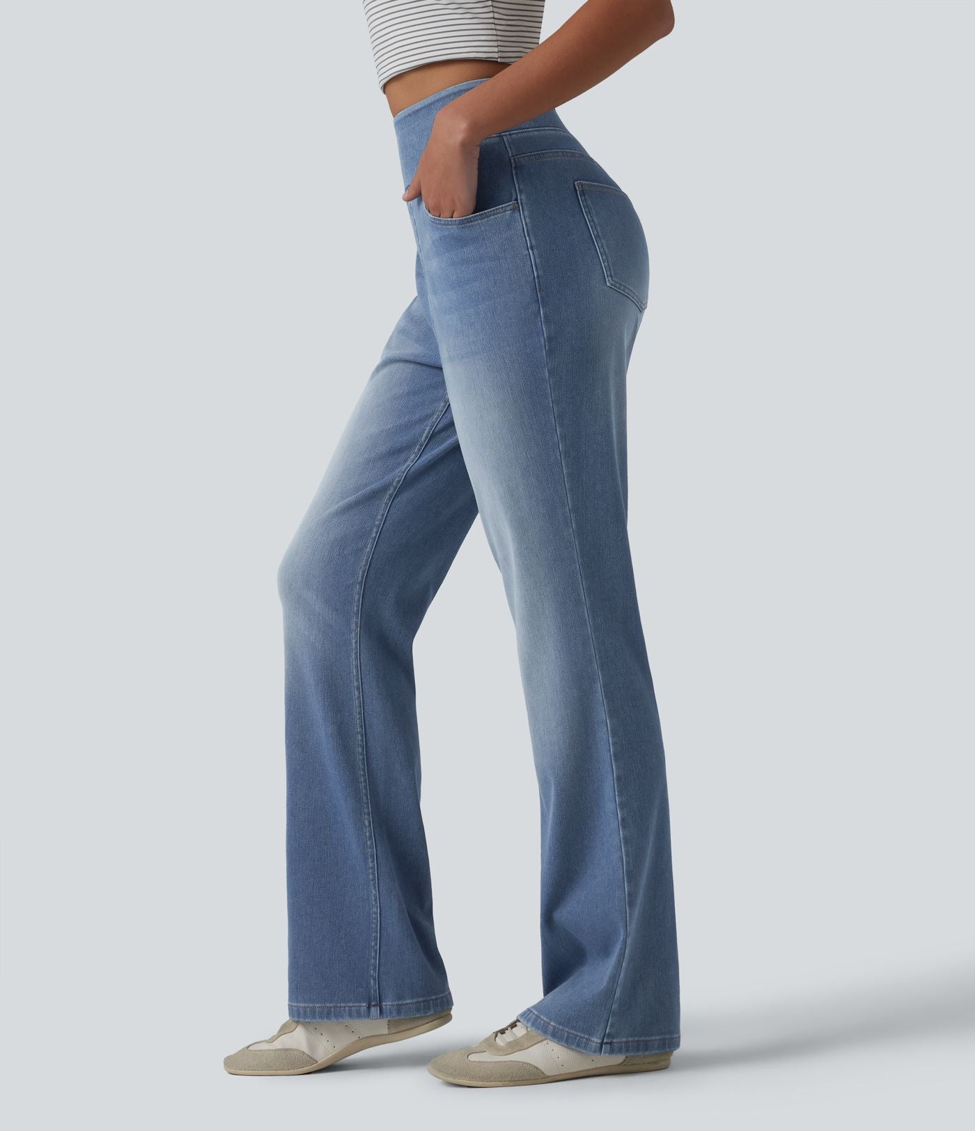 Jean Halara Flex™ Curvy taille haute bootcut délavé décontracté avec poches