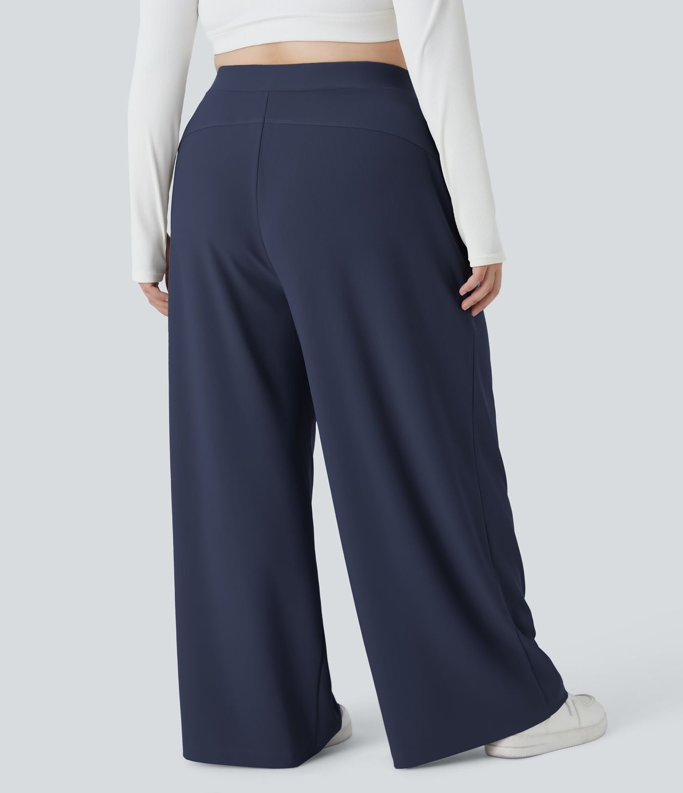Pantalon de travail grande taille Halara Flex™ à taille haute sculptante et amincissante, poches latérales, jambes larges et tissu micro-gaufré