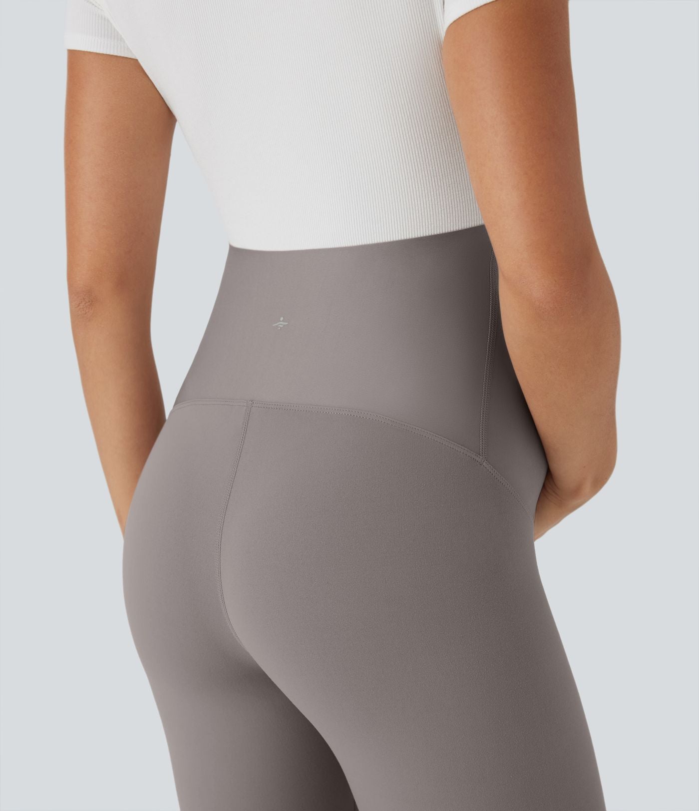 Short cycliste de yoga de maternité Softlyzero™ à taille super haute 17,5 cm-UPF50+