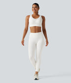 Brassière de sport d'entraînement maintien fort en mesh contrasté avec boucle ajustable et coussinets non amovibles