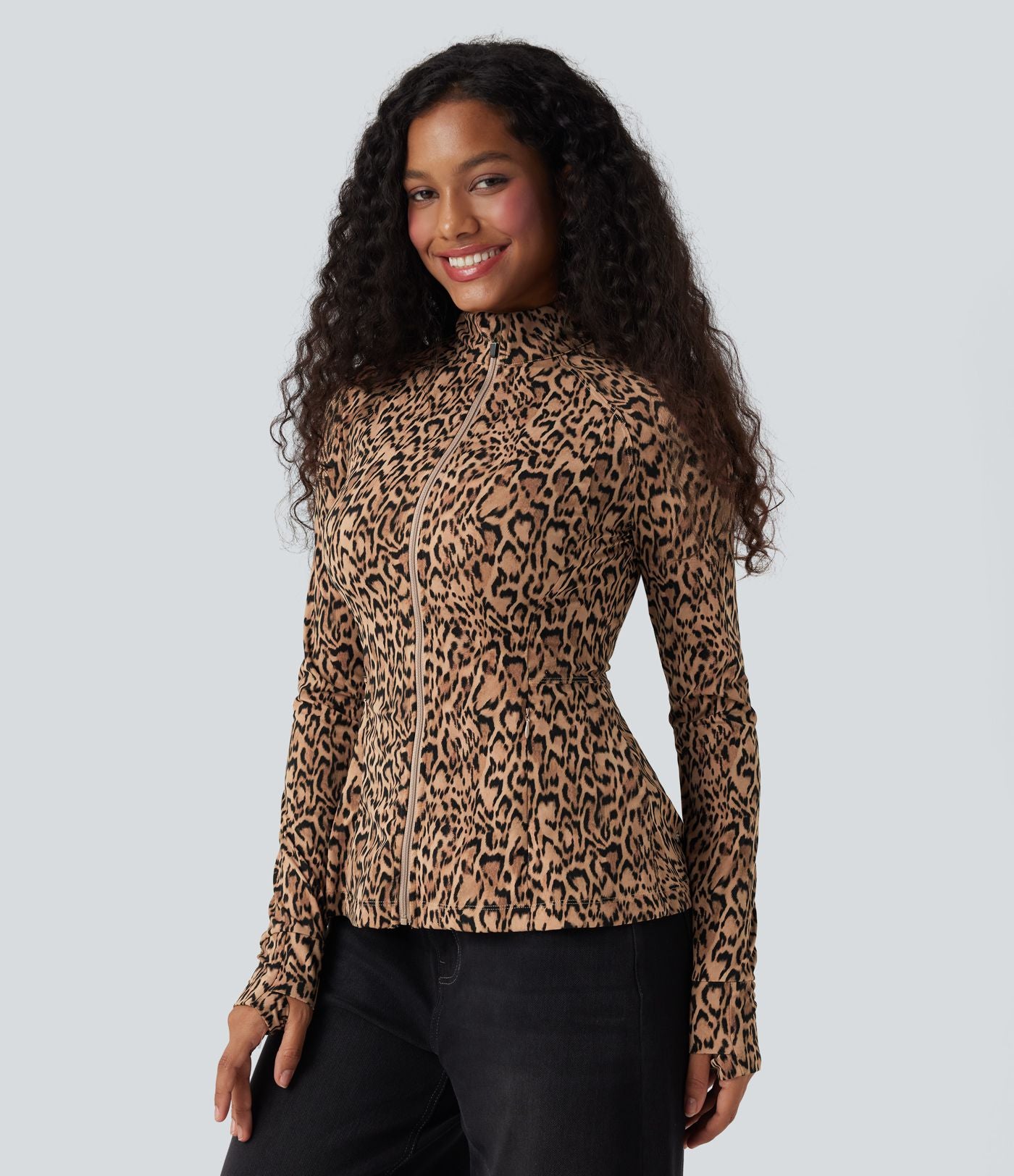 Veste décontractée Halara UltraSculpt™ imprimé léopard col montant manches longues avec trous pour pouces et poches