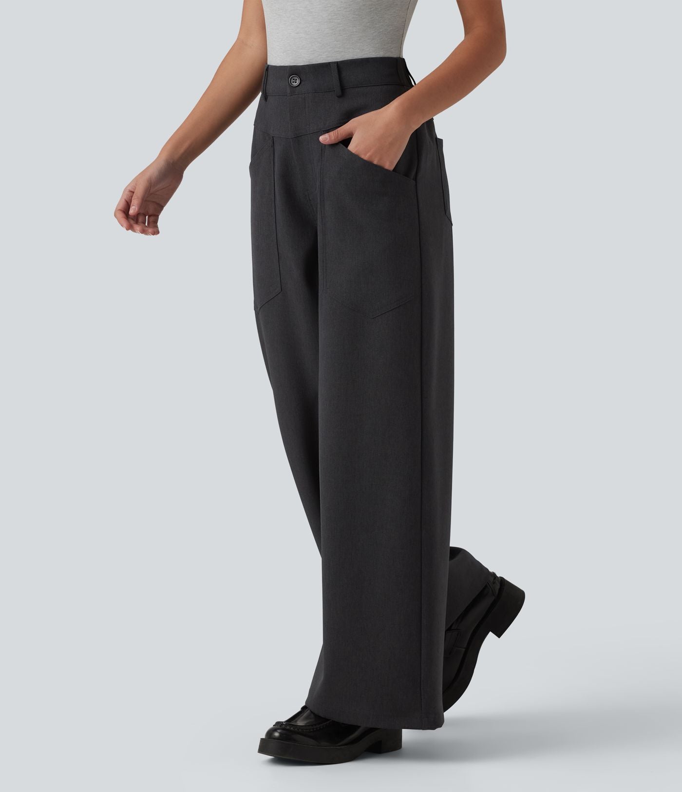 Pantalon tailleur ample taille mi-haute avec poches