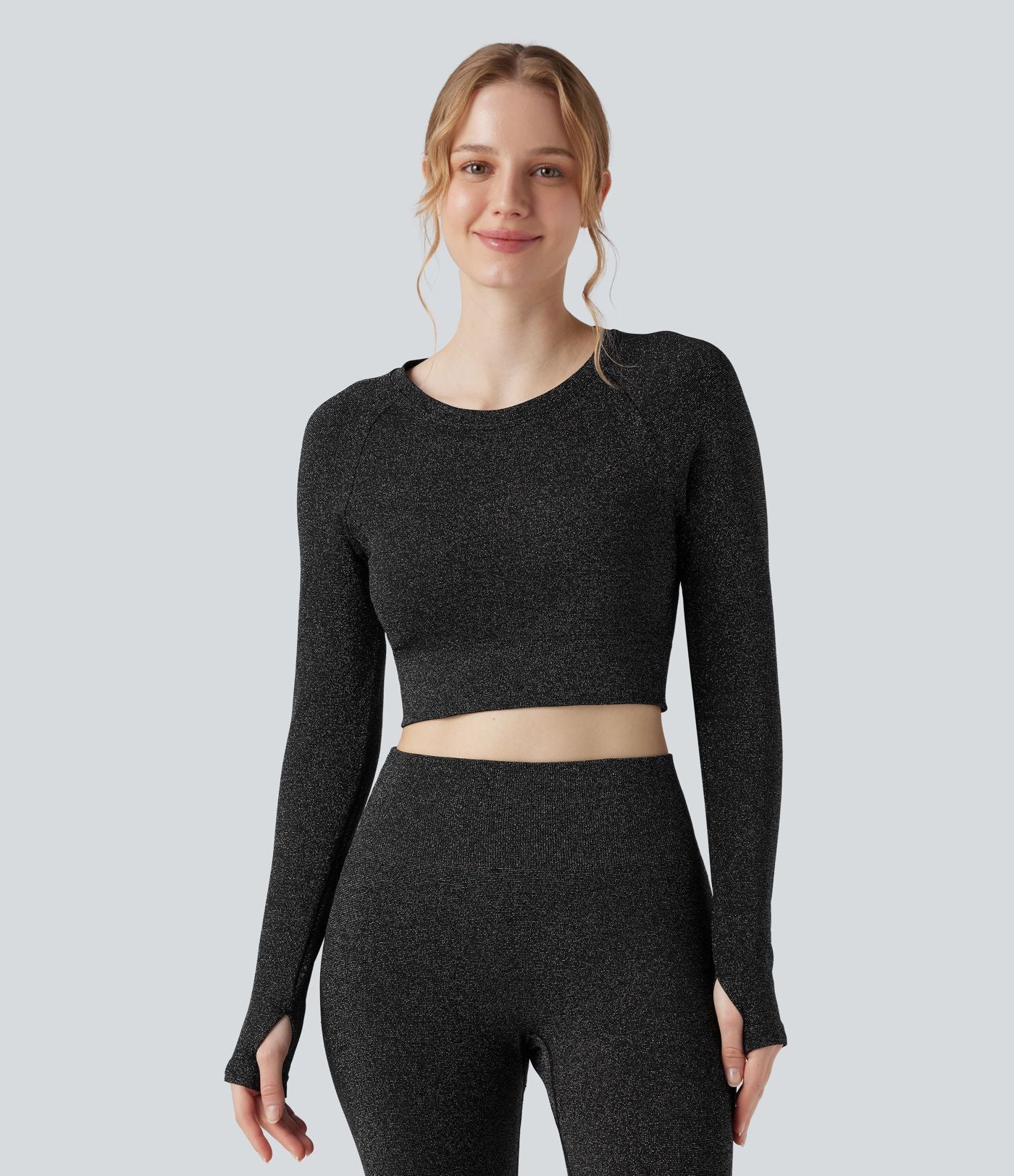 Crop top OneForm Seamless Flow, manches longues, col rond, effet sparkle avec passe-pouces