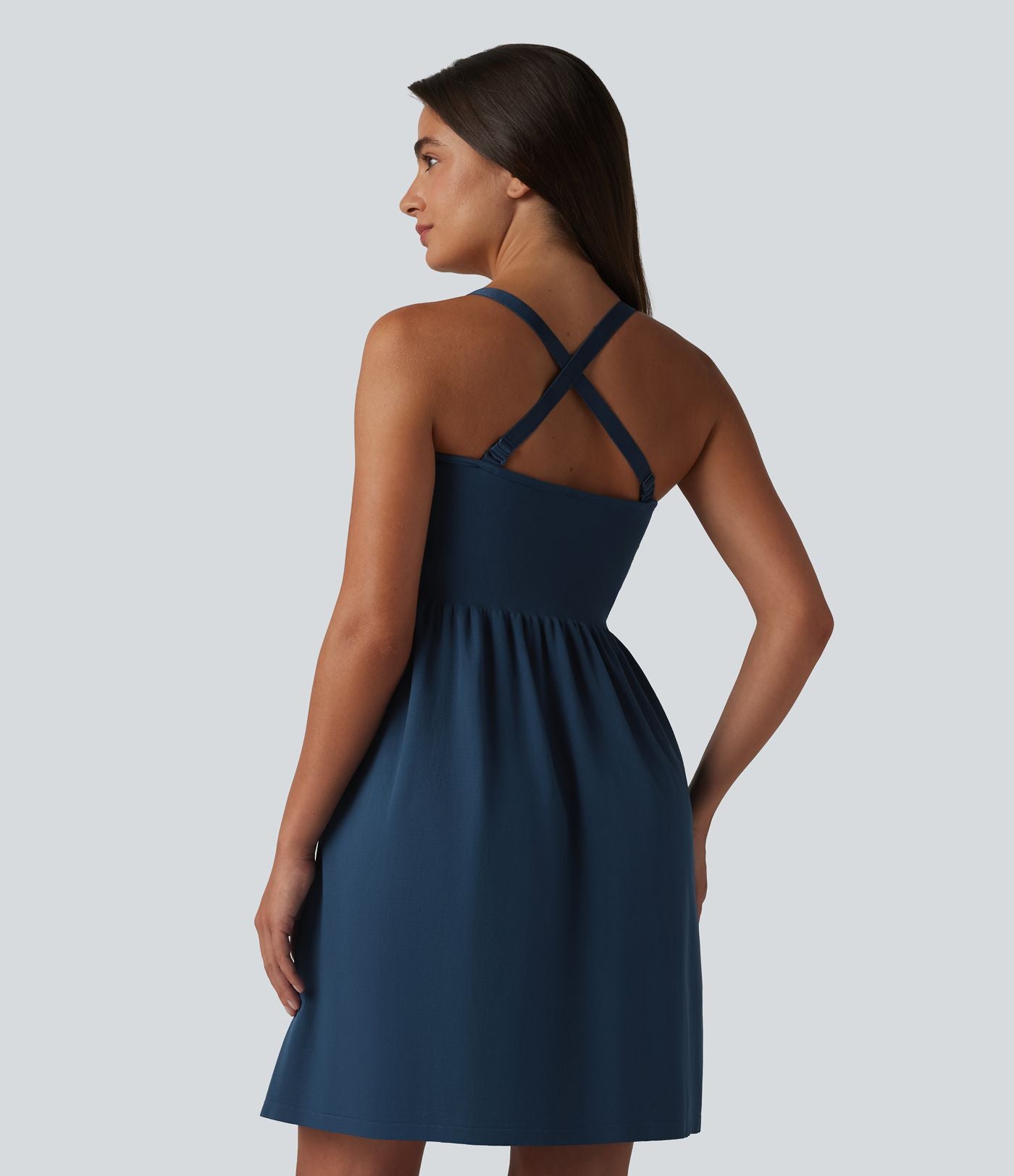 OneForm Seamless Flow Robe casual mini froncée sans couture à décolleté plongeant en V sans manches avec brassière intégrée