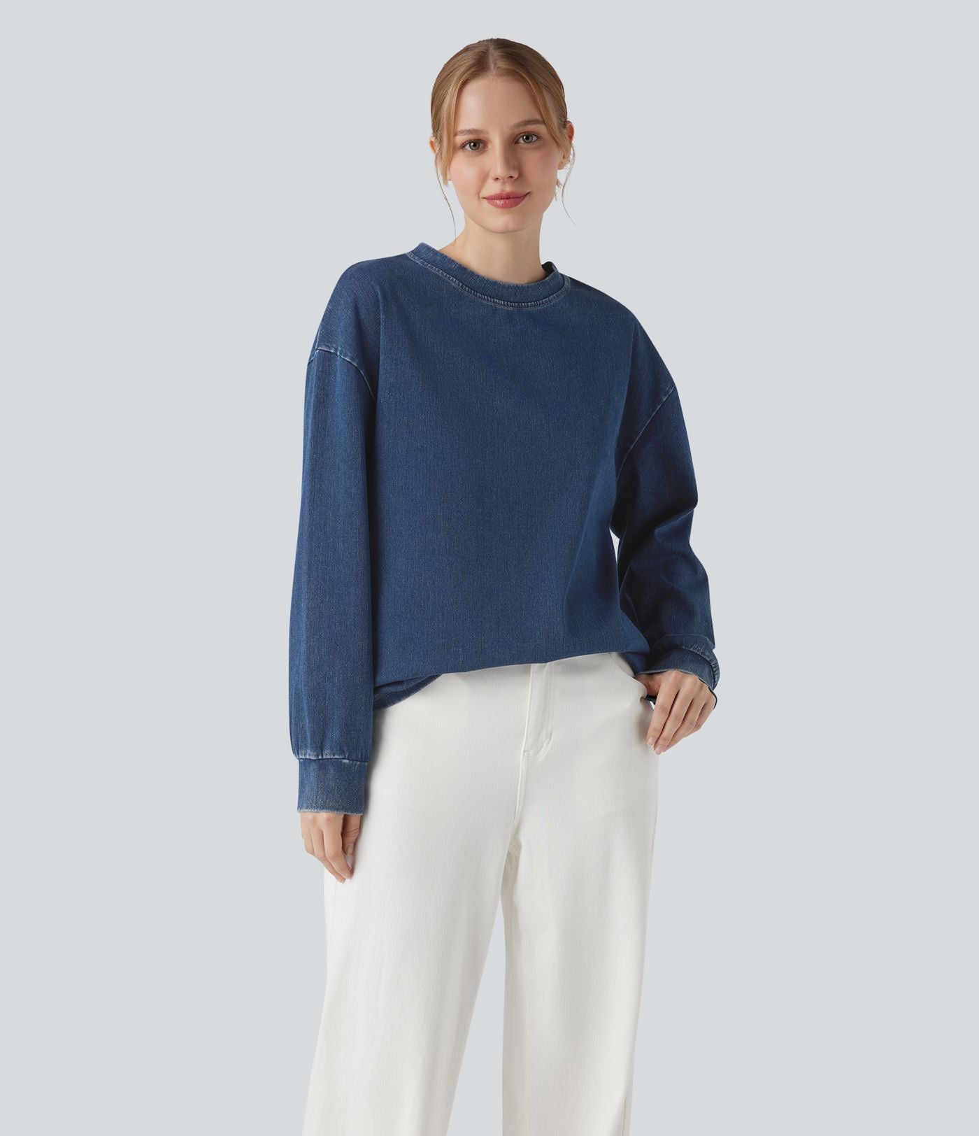 Halara Flex™ T-shirt casual délavé en denim à col rond et manches longues