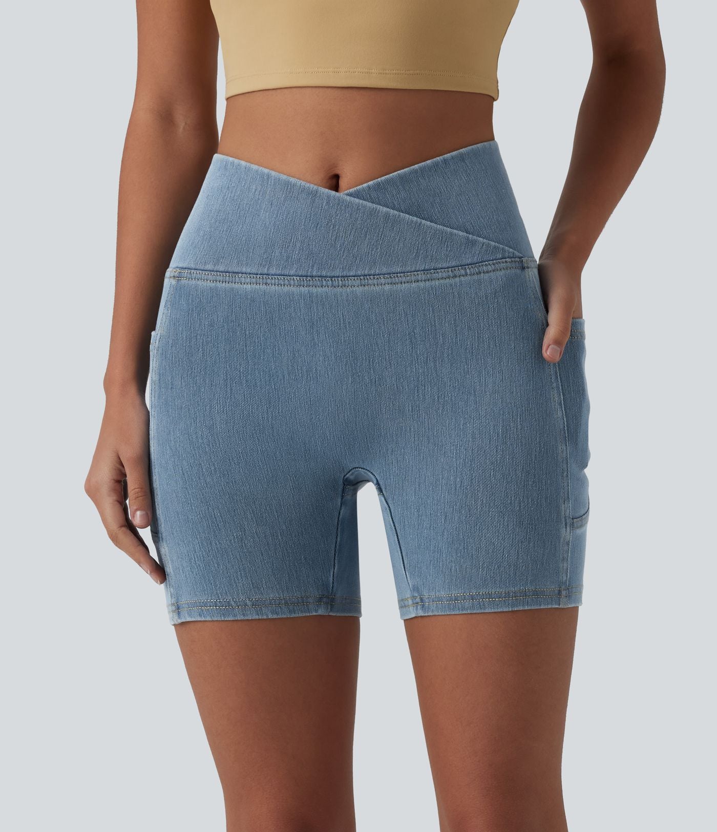 Short denim skinny décontracté Halara Flex™ croisé gainant taille haute 12,5 cm avec poches