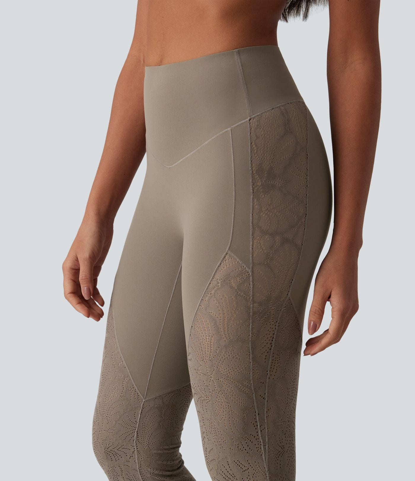 Pantalon de yoga évasé gainant taille haute avec dentelle contrastée et poche Halara UltraSculpt™