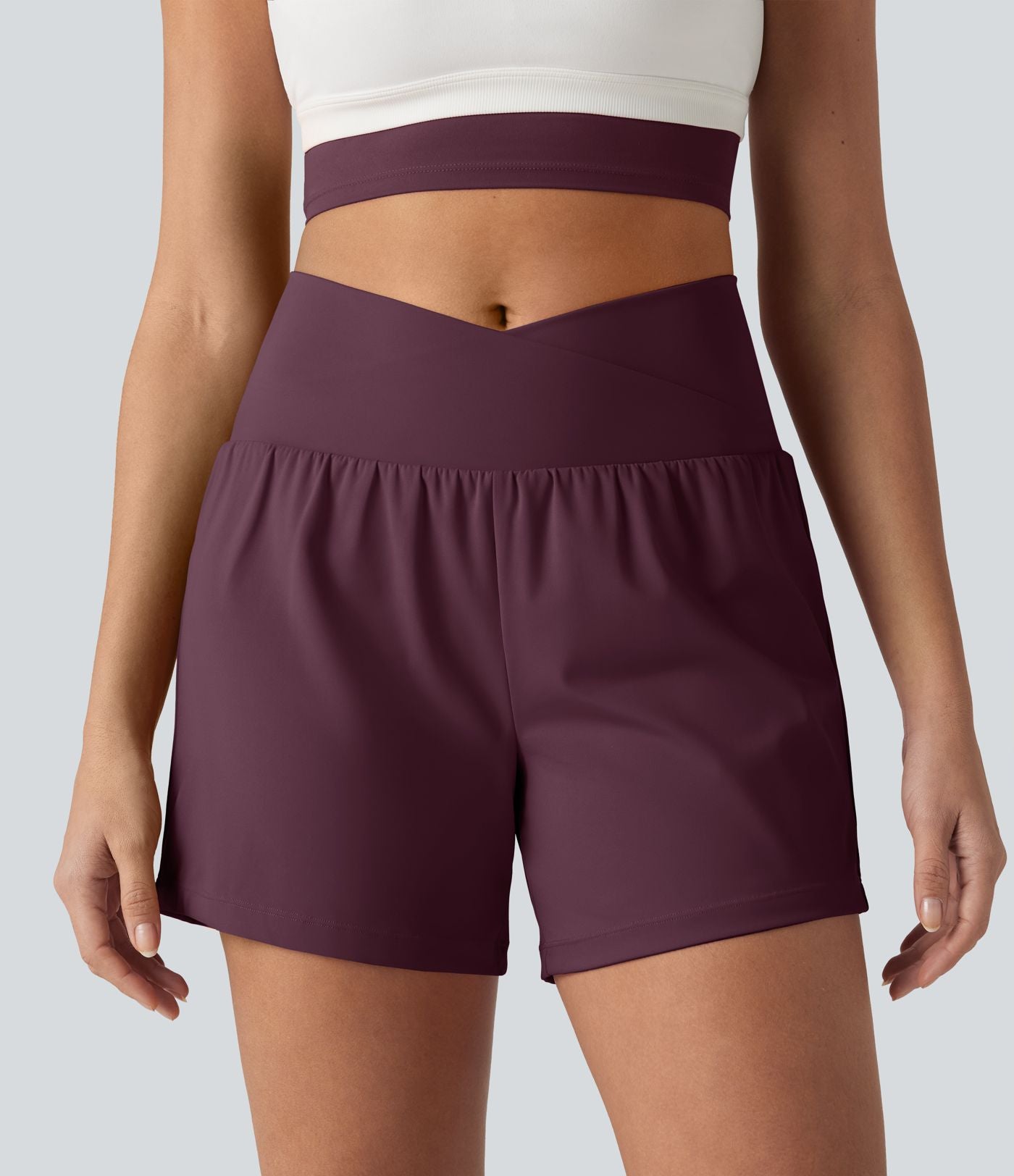 Short de yoga SoftlyZero™ Airy croisé taille haute 2-en-1 effet frais InstantCool 12,5 cm avec poches