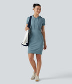 Robe mini moulante OneForm Seamless Flow à capuche avec cordon de serrage, manches courtes et poche