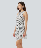 Robe mini à pois sans manches à col rond, avec superposition asymétrique et short amovible avec poche