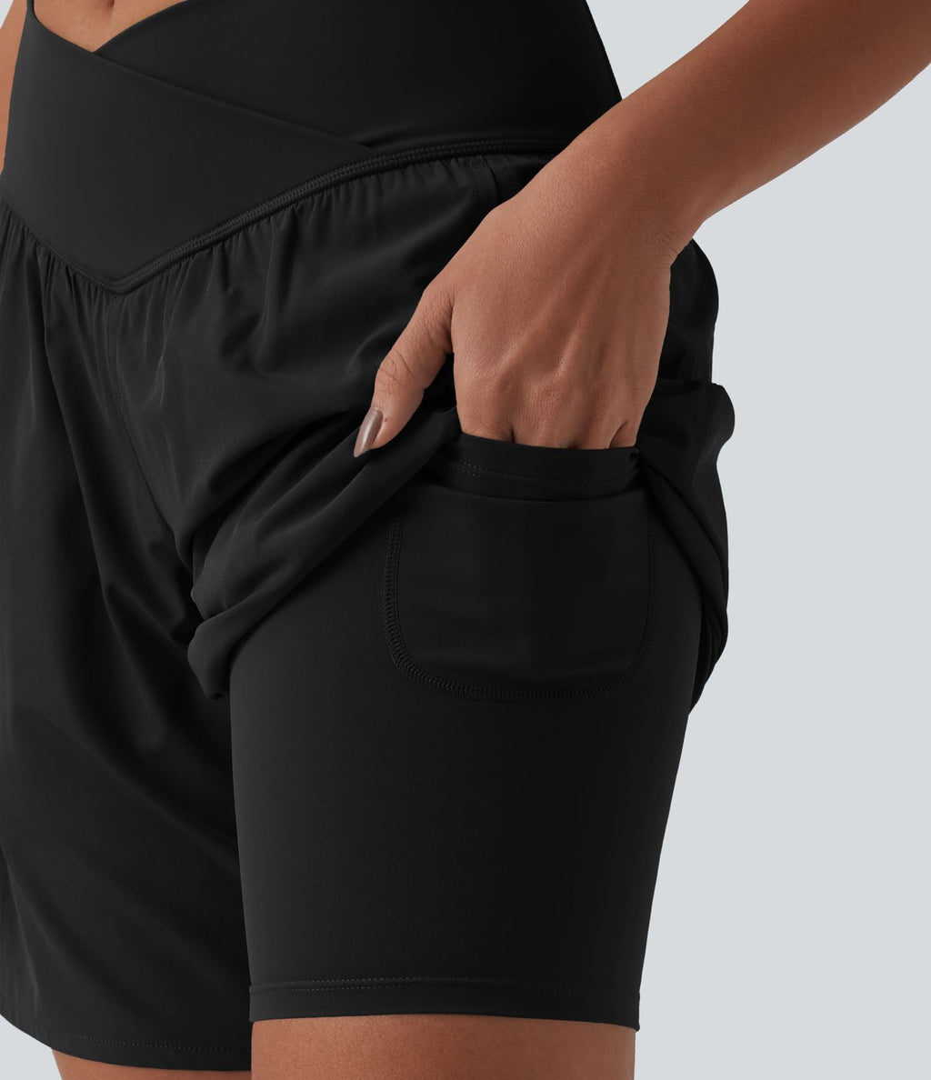 Short de yoga Breezeful™ 2-en-1 à séchage rapide taille haute croisée 17,5 cm avec poches