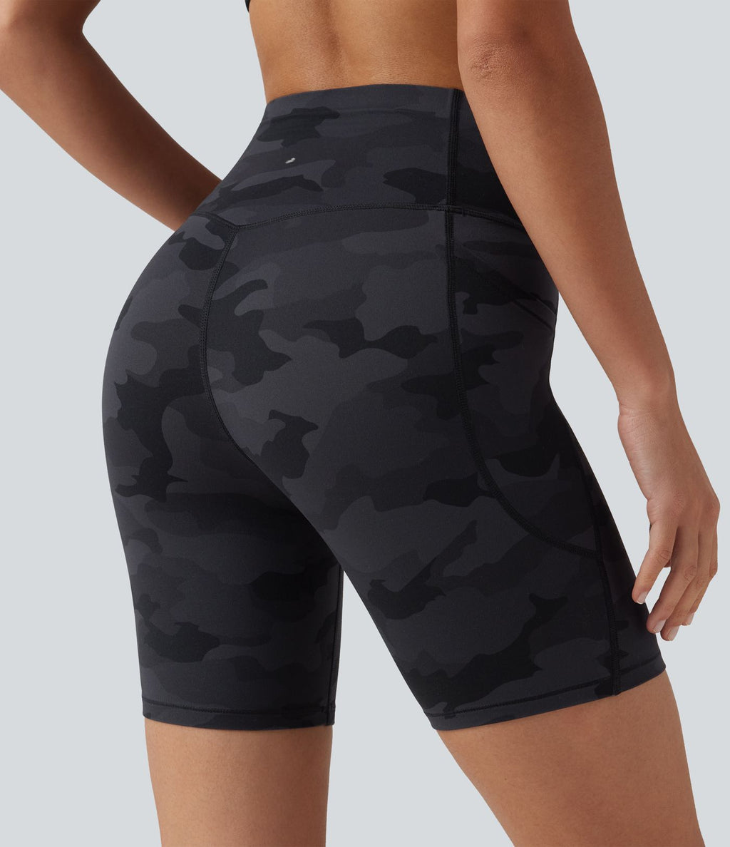 Short cycliste d'entraînement gainant taille haute UltraSculpt™ à imprimé camouflage 17,5 cm avec poches