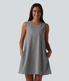 Robe débardeur mini décontractée col rond sans manches en vichy froissé avec poches