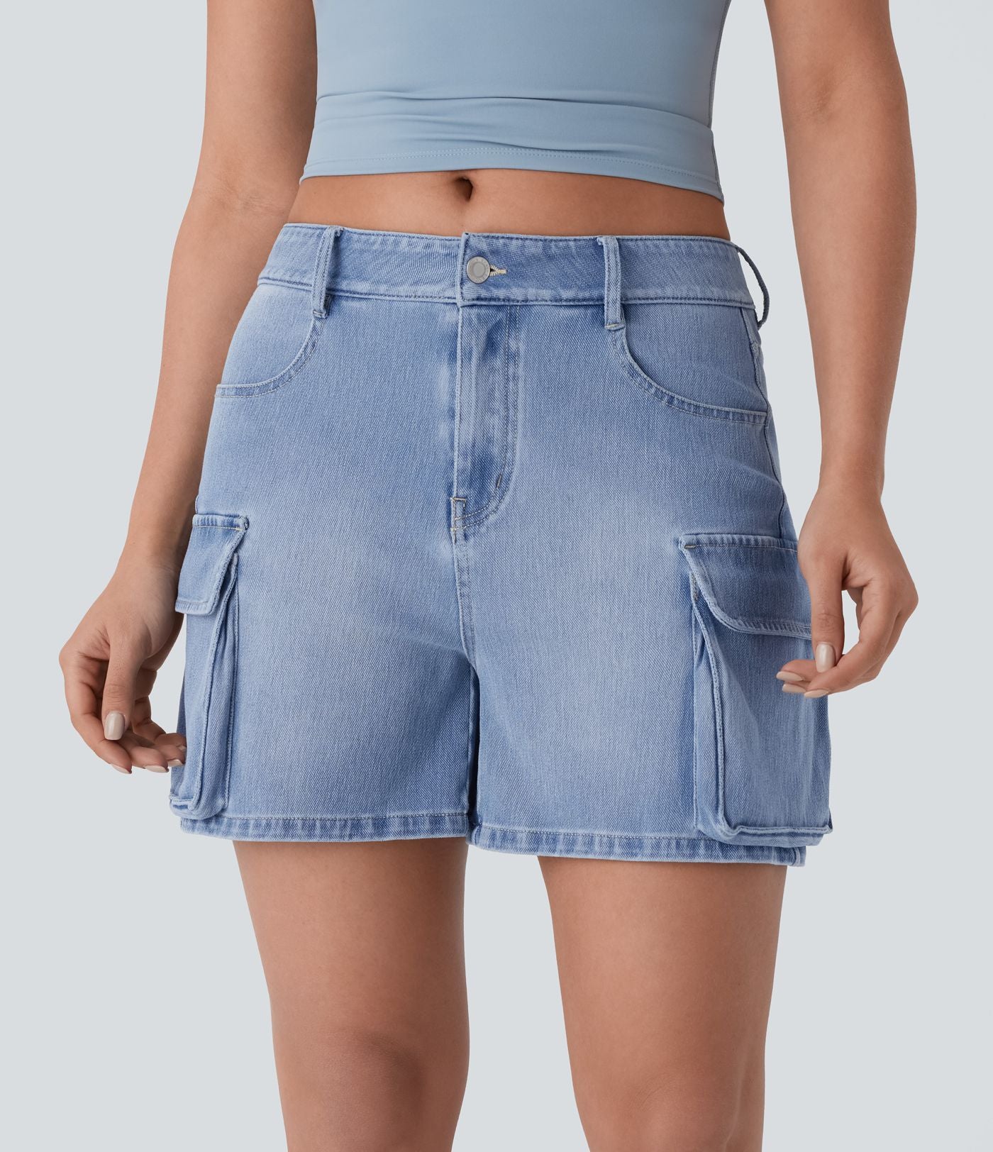 Short cargo décontracté en denim extensible délavé avec poches multiples et taille basse Halara Flex™