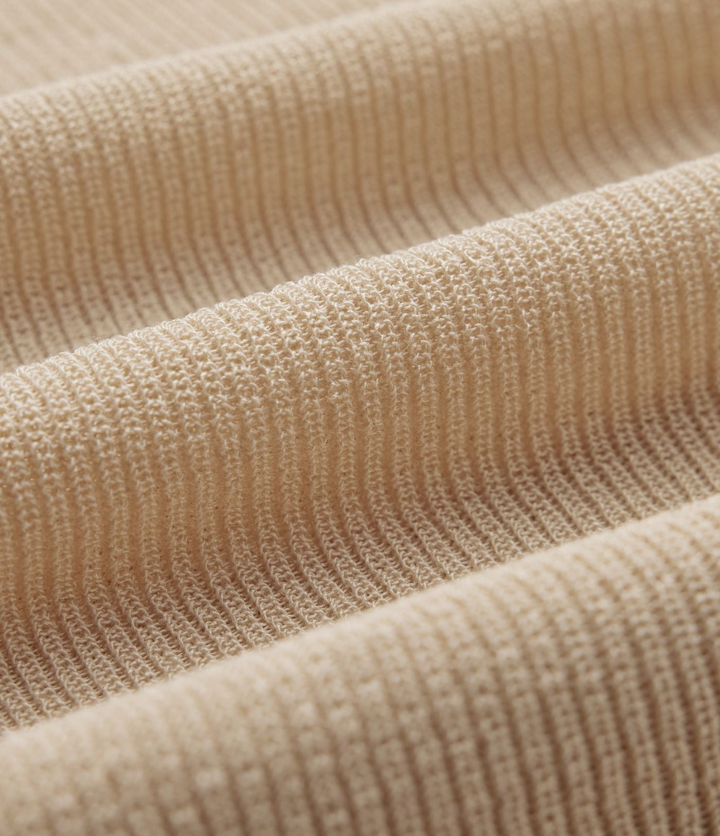 Pull décontracté asymétrique demi-manches