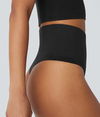 String d'intérieur gainant taille haute sans couture OneForm Seamless Flow