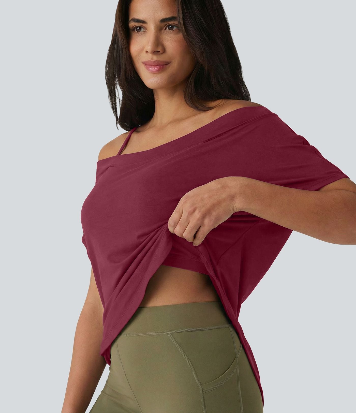 Top de yoga à une épaule, manches courtes, ourlet asymétrique et soutien-gorge intégré à séchage rapide