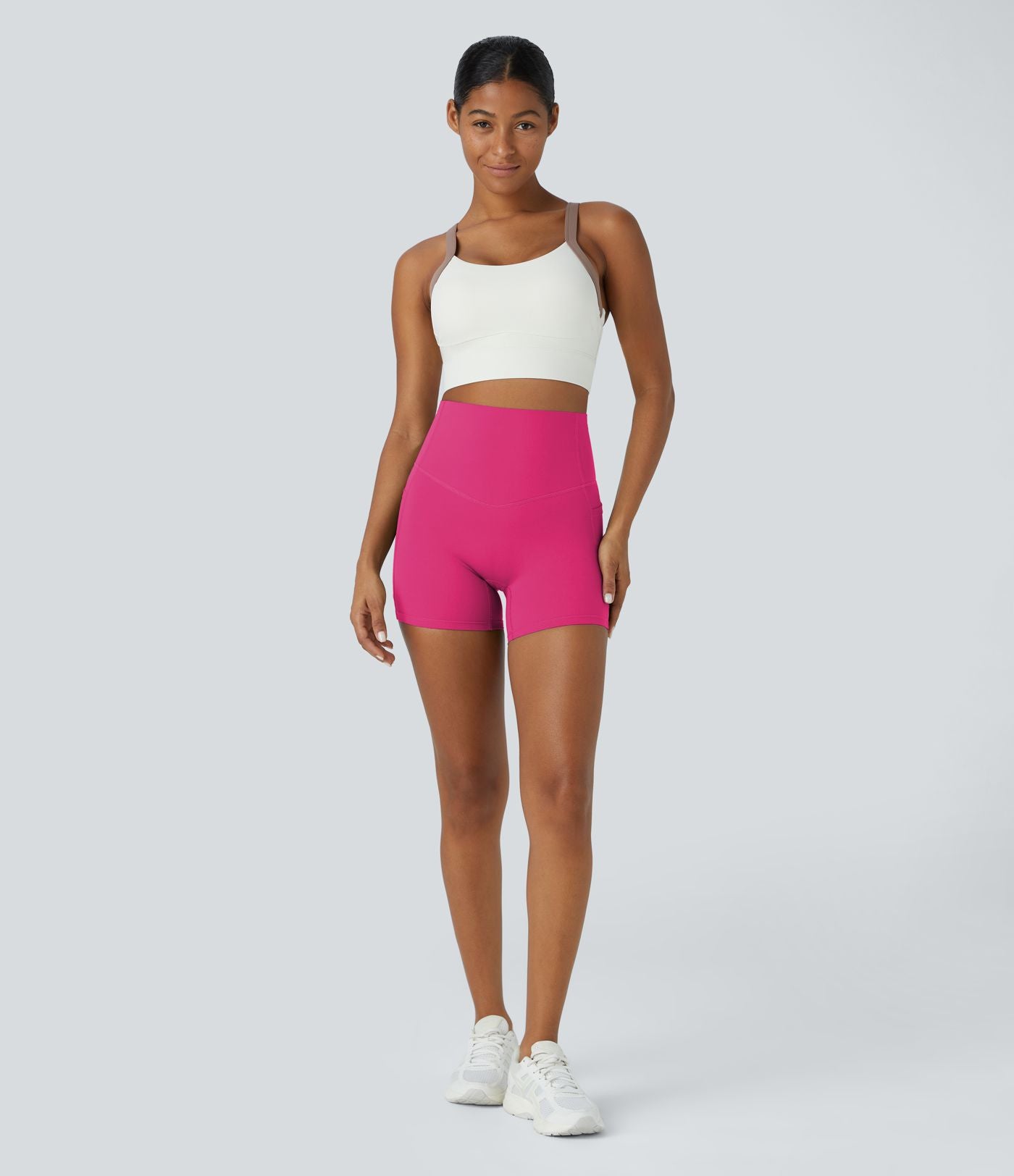 Short cycliste d'entraînement gainant taille haute UltraSculpt™ SoCinched à poches latérales 12,5 cm
