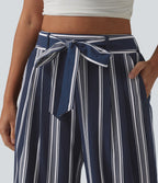 Pantalon large taille haute à rayures avec ceinture et poches