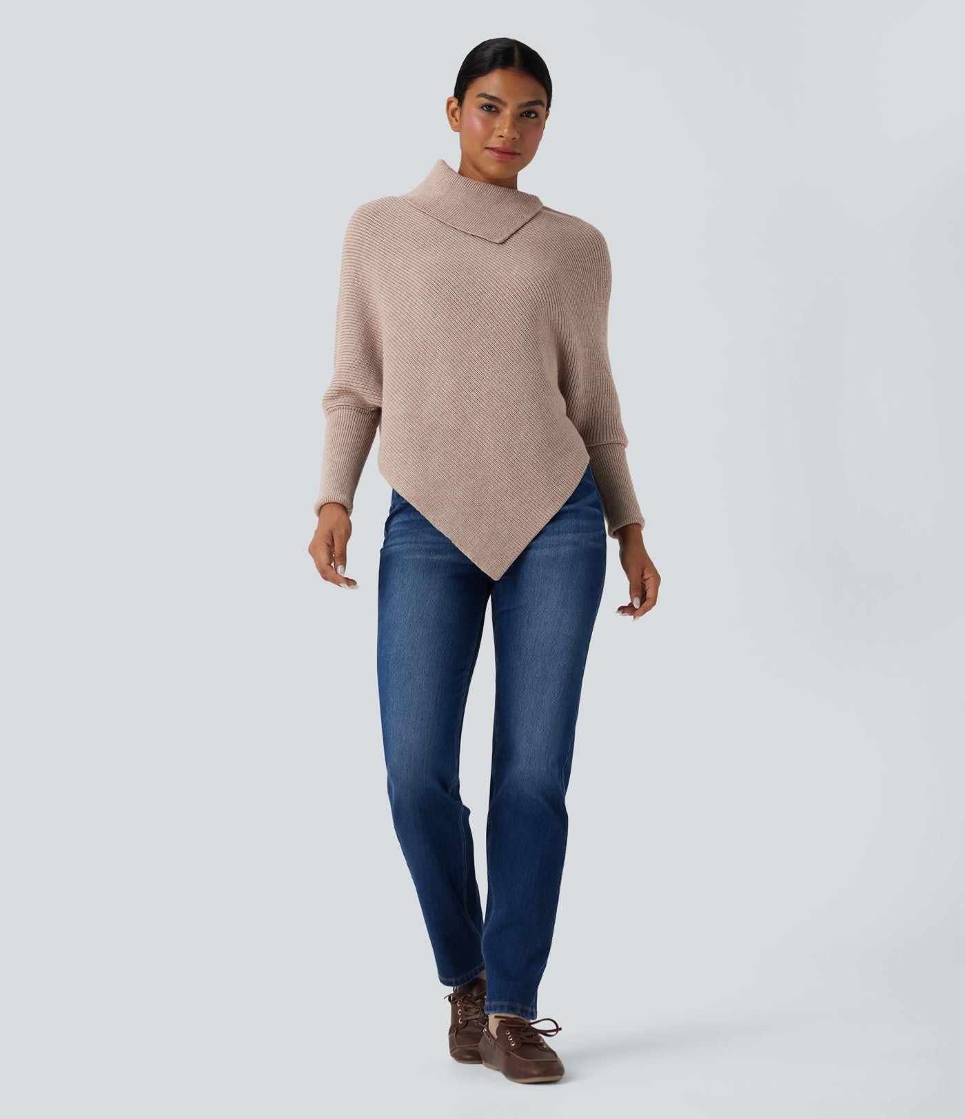 Pull cape décontracté col roulé manches chauve-souris ourlet asymétrique
