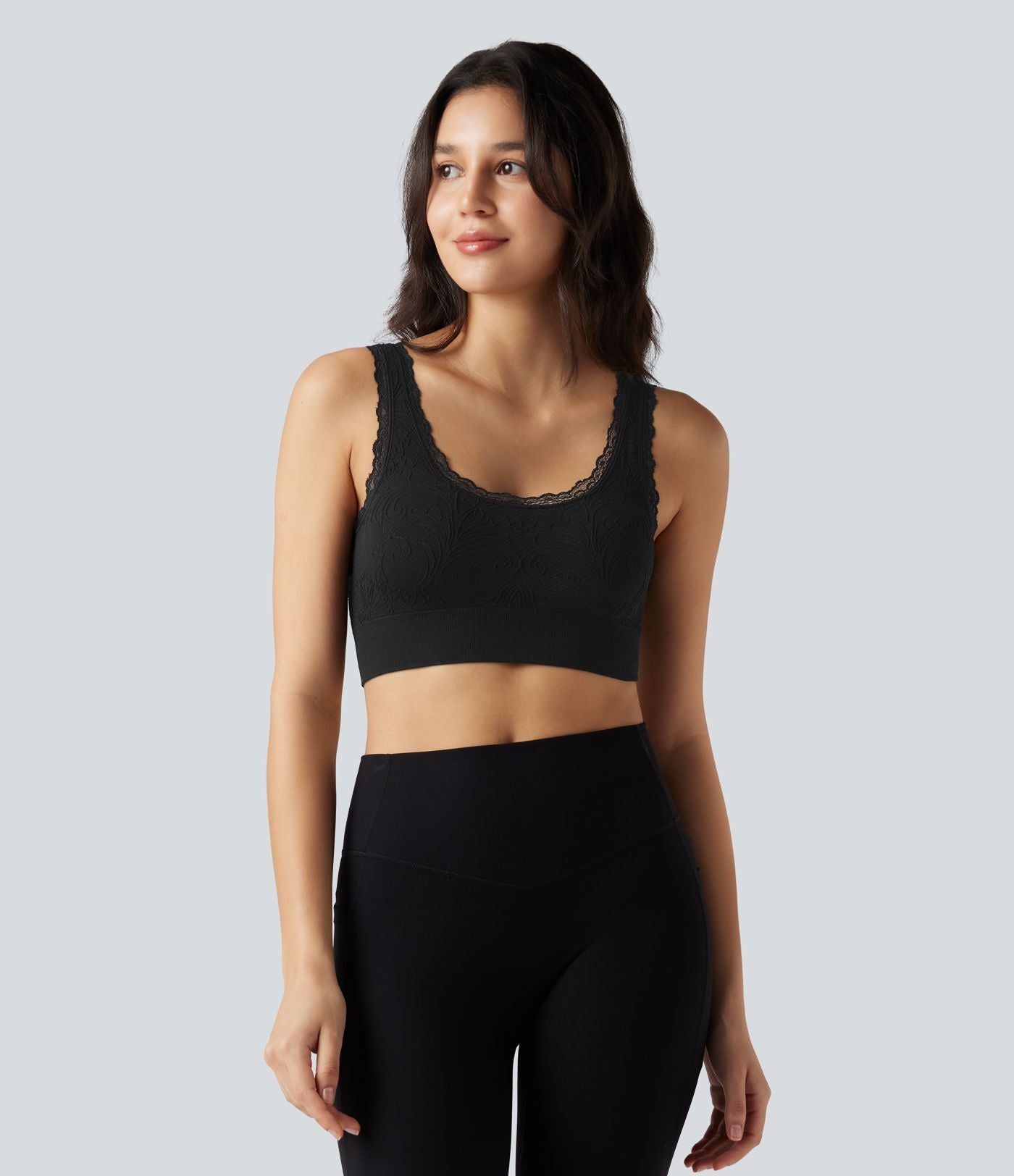 Brassière de sport yoga maintien léger col U en dentelle sans couture OneForm Seamless Flow
