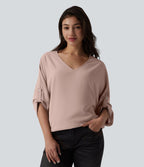 Blouse esprit bureau défroissage facile, col V et manches longues