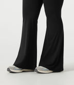 Legging flare évasé gainant grande taille Halara UltraSculpt™ taille haute, effet push-up fessier avec poches