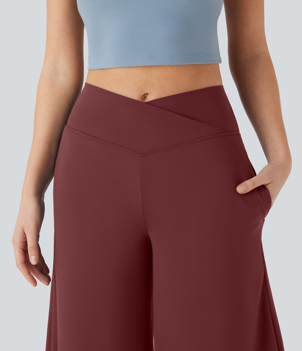 Pantacourt de yoga Cool Touch Softlyzero™ aérien à taille haute croisée, jambe large et poches