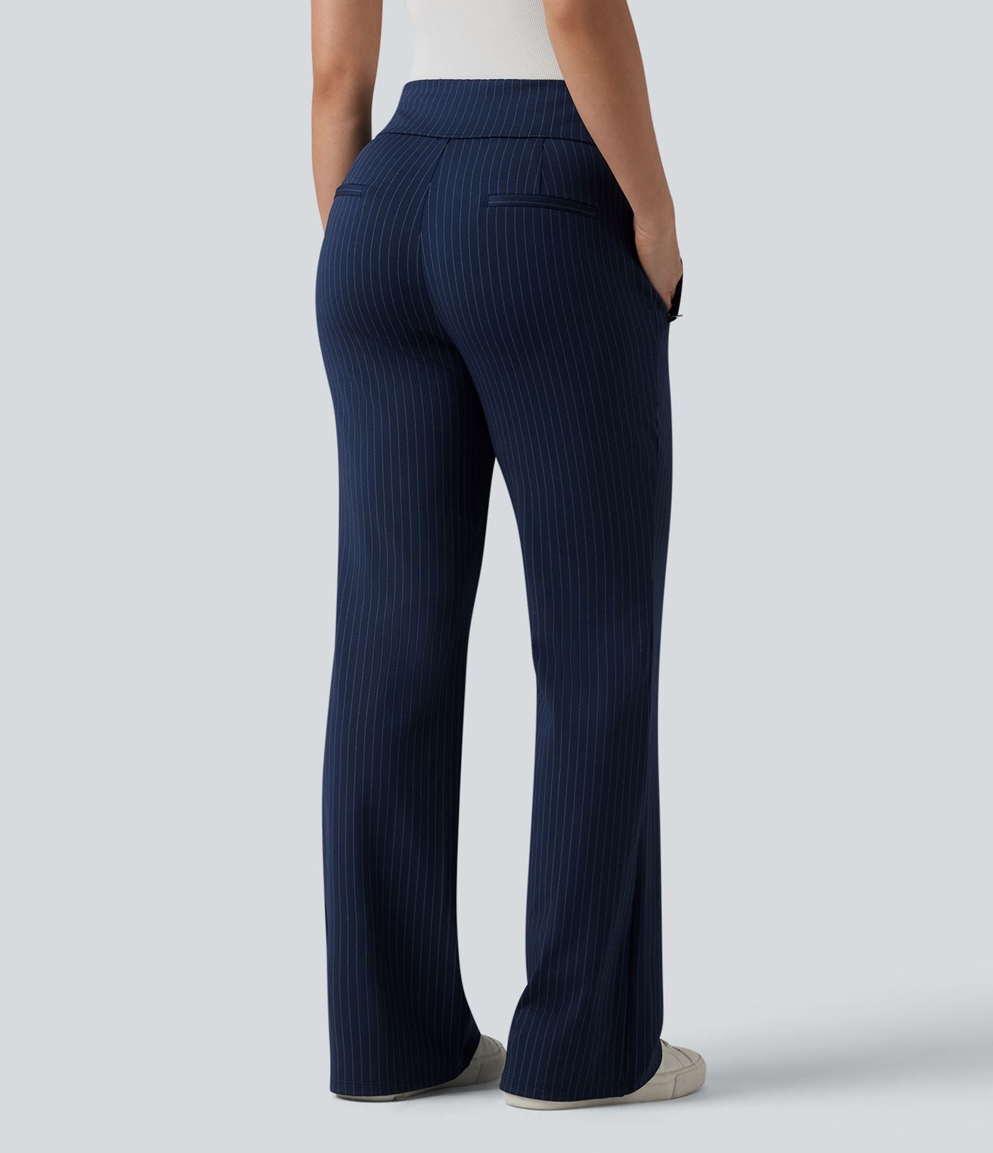 Pantalon tailleur évasé taille mi-haute à rayures, avec poches
