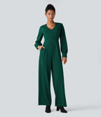 Combinaison tailleur col V manches longues bouffantes coupe droite avec poches