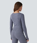 Top de sport yoga court OneForm Seamless Flow col V à manches longues avec passage de pouce