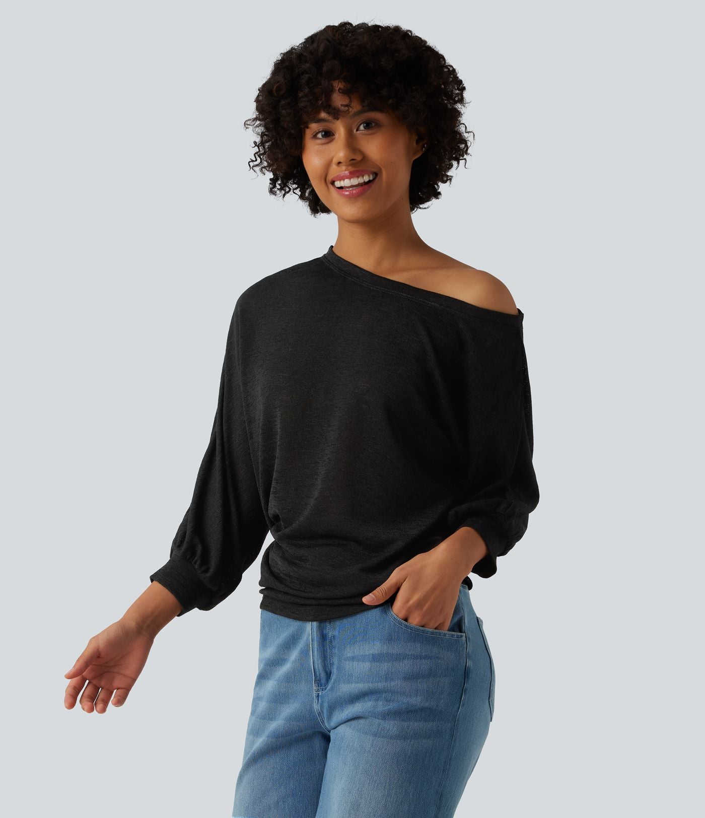 T-shirt décontracté semi-transparent une épaule dénudée à manches 3/4 et fronces