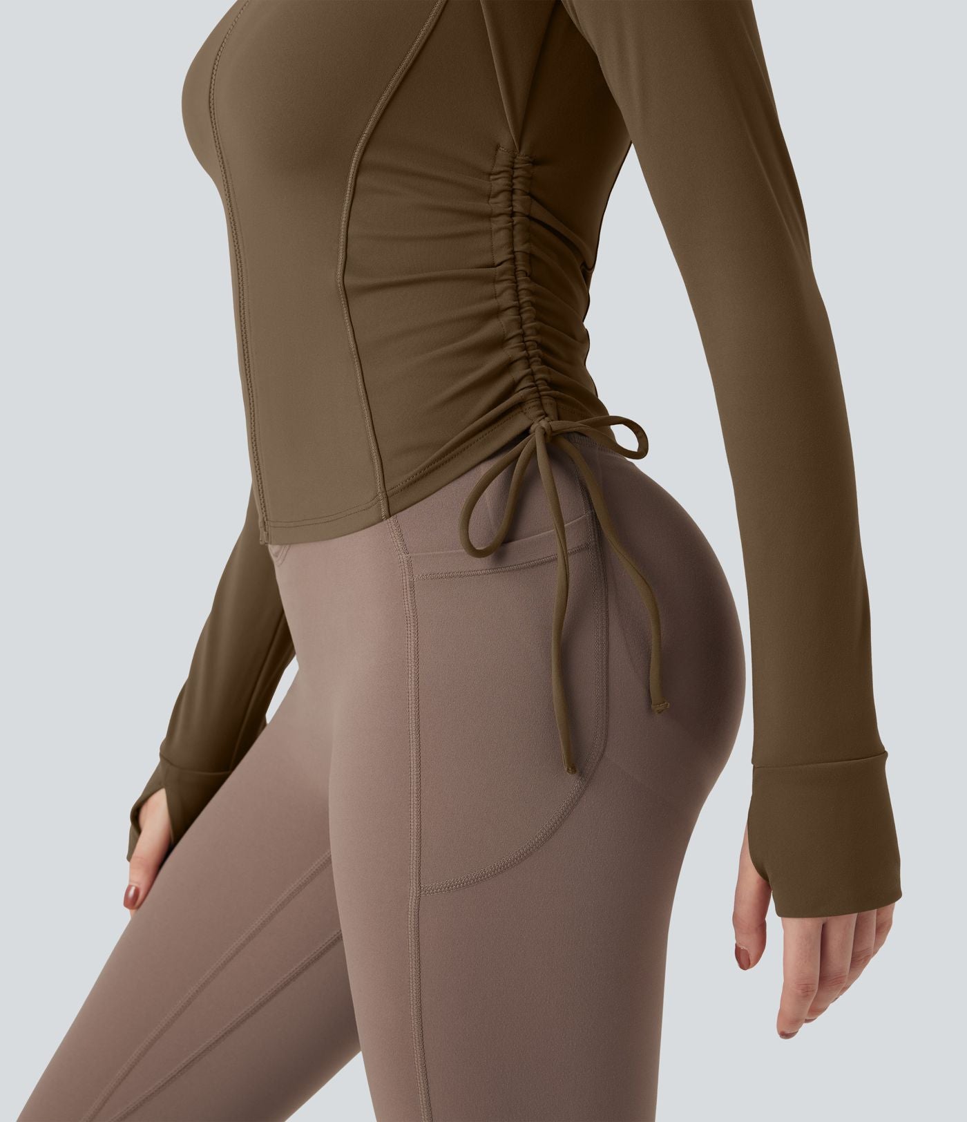 Veste yoga SoftlyZero™ Plush manches longues avec trous pour pouces et cordon de serrage