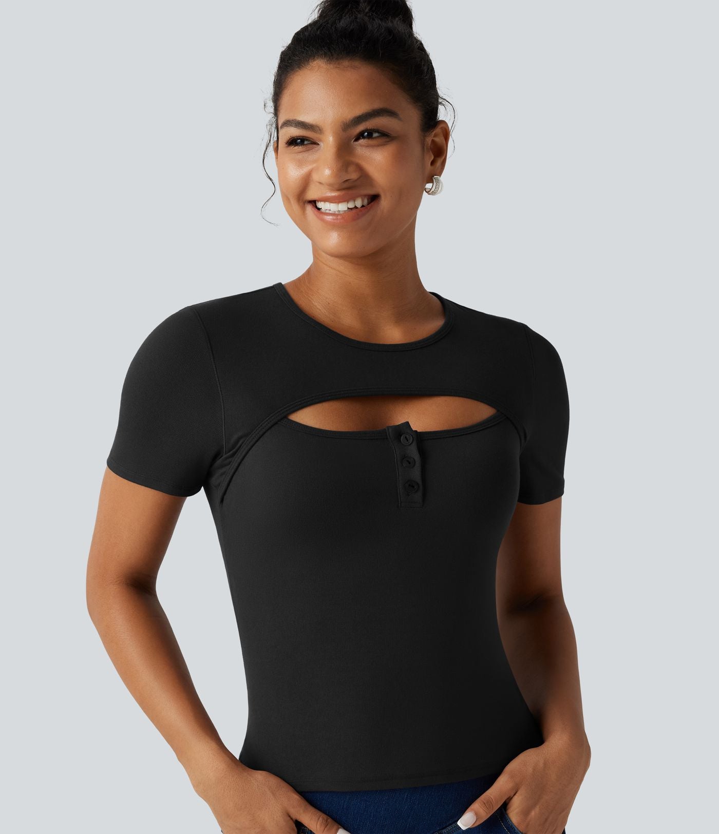 T-shirt en maille côtelée à col rond avec découpe et maintien intégré