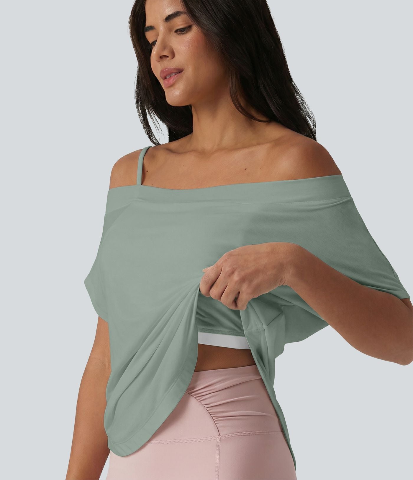 Top de yoga à une épaule, manches courtes, ourlet asymétrique et soutien-gorge intégré à séchage rapide