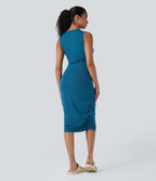 Robe casual moulante col rond sans manches froncée