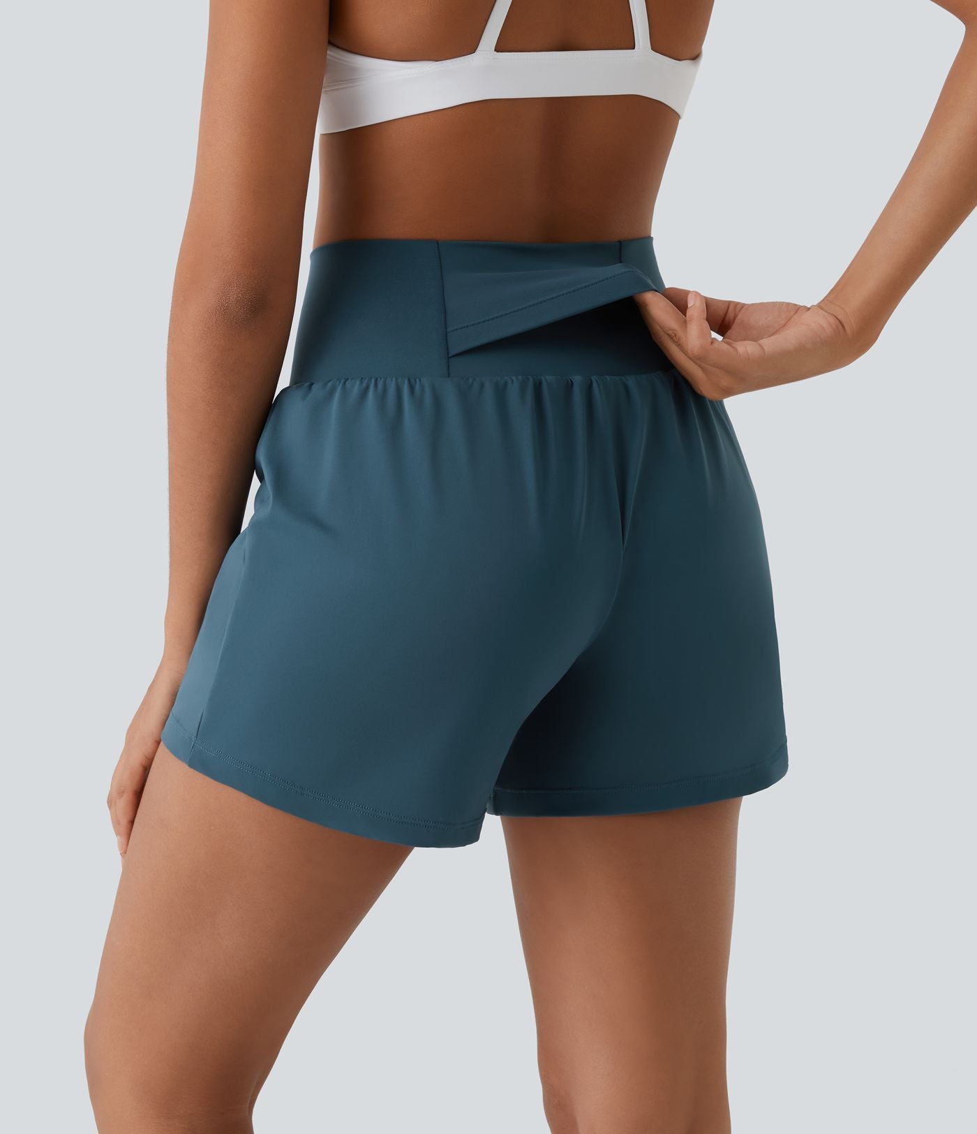 Short yoga 2-en-1 SoftlyZero™ Airy effet frais InstantCool taille très haute 12,5 cm avec poches, longueur allongée