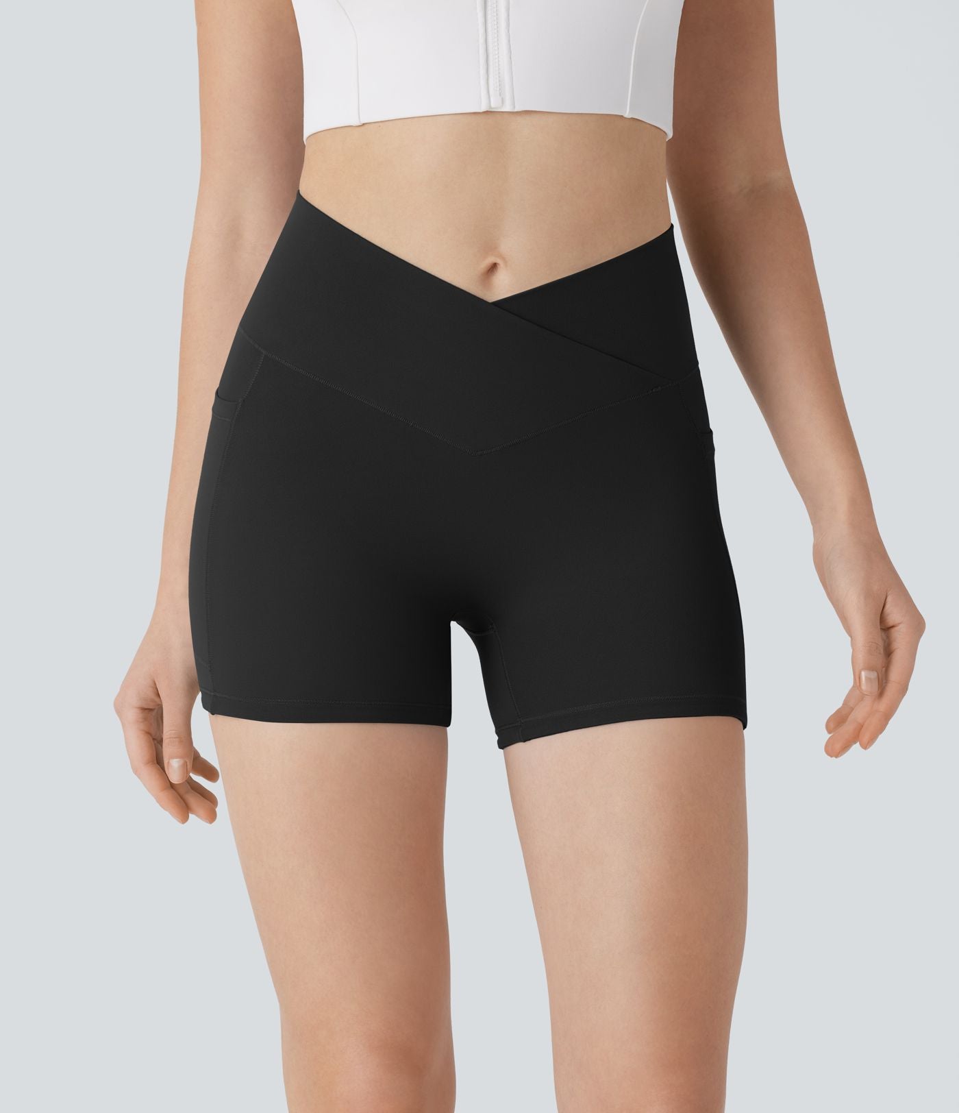 Short Biker de Yoga Softlyzero™ Taille Haute Croisée avec Poches Latérales, Antidérapant 7,5 cm - Protection UPF50+