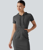Robe mini moulante OneForm Seamless Flow à capuche avec cordon de serrage, manches courtes et poche