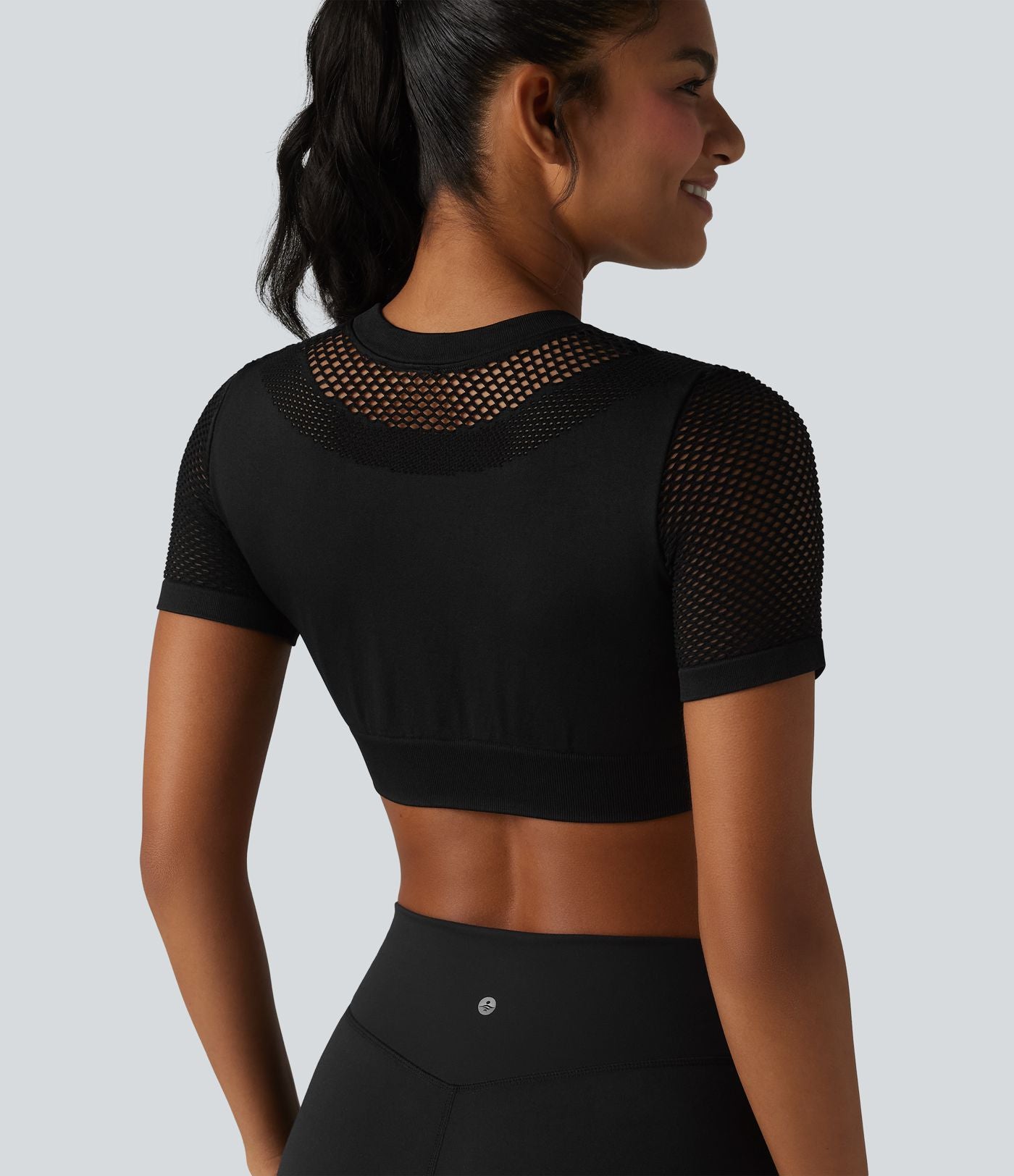 OneForm Seamless Flow Haut de sport crop col rond manches courtes avec découpes