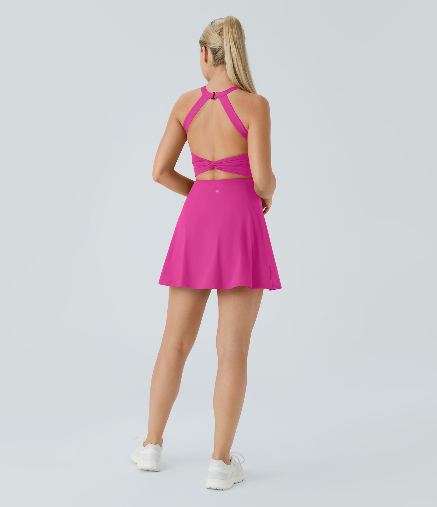 Robe de sport dos nu torsadée A-C