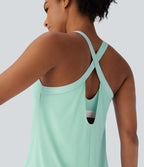 Débardeur yoga dos nu col U avec bretelles croisées, ourlet arrondi et effet frais InstantCool, protection solaire UPF50+