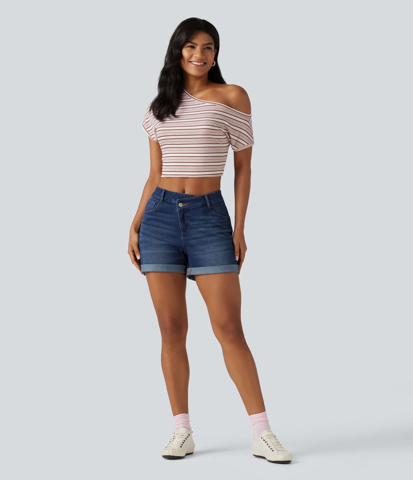 Short denim décontracté Halara Flex™ asymétrique délavé taille haute ourlet roulotté avec poches