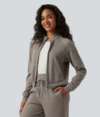 Veste casual côtelée à col montant, manches longues et fermeture zippée avec poches