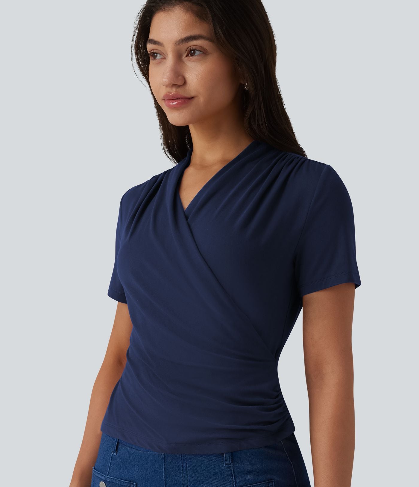 Blouse col V manches courtes pour le bureau