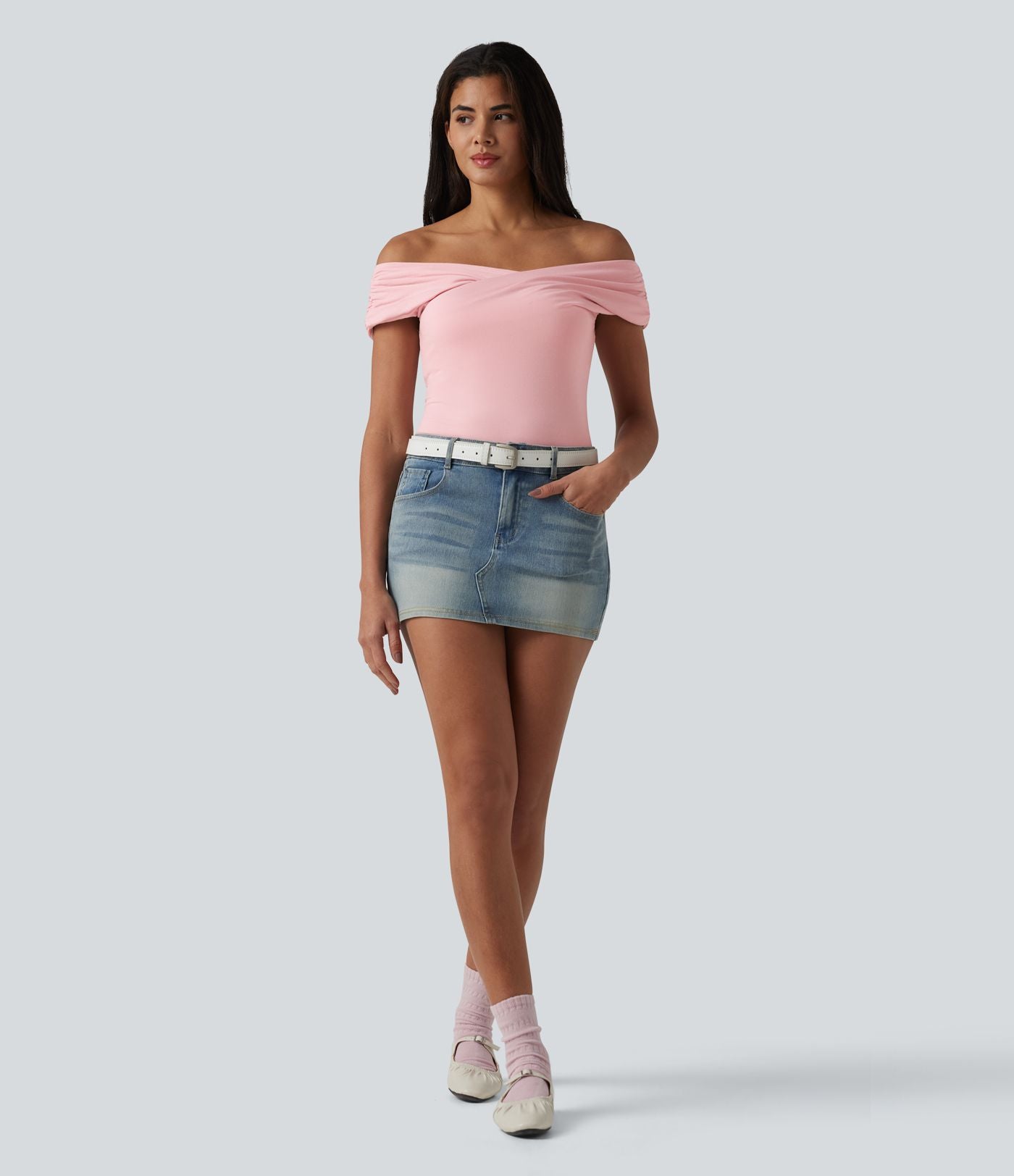 T-shirt casual en maille côtelée à manches courtes avec soutien-gorge intégré